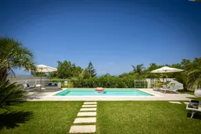 Golden Holiday Mare Villa with Pool - Image 5