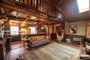 Cozy Creekside Cabin + Walking Trails - Image 4