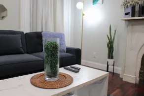 RARE 1BR Apt with Character GREAT Location! - Image 4