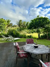Private Studio with Sauna in Historic Hawi - Image 4