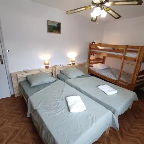 Saury House 'Le Vidourle' in the heart of Ispagnac - Image 3