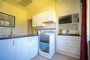20 on Twynam B & B - Beautiful Accommodation - Image 5