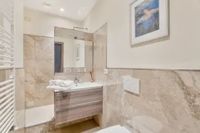 Cinque Terre The Arcade Apartment - Two bathrooms - Image 3