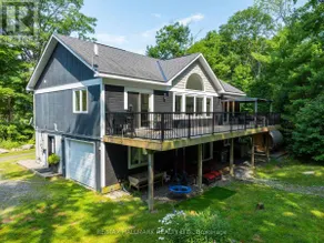 Muskoka Gem on 5 Acres of Enchanted Forest w/sauna - Image 2
