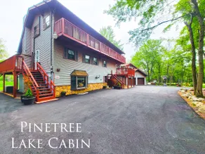 Lake Front Rustic Cabin, Boats, Hot Tub, Game Room - Image 5