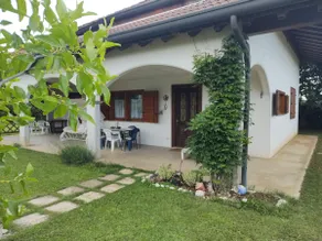 *Haus.LeNone*.Familie.Hund.Garten. - Image 3