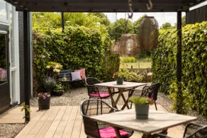 Cozy vacation rental with hot tub Friesland - Image 4