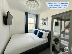 Coastal Retreat: Entire 2 Bed Flat, 200m to Beach! - Image 4