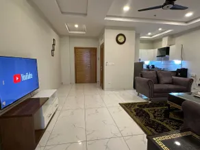 Secure Luxe Apt | Pool, Gym, AC | Bahria Heights - Image 4