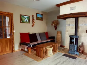 bistro-style cottage with bar and pizza oven - Image 4