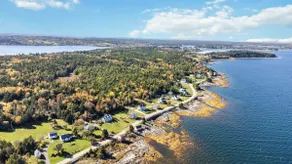 Oceanfront holiday home minutes from Lunenburg - Image 5