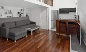 Cozy studio with mezzanine, close to metro in Ivry - Image 5