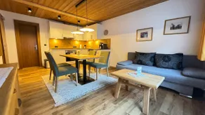 Apartment 210 / Living with Tyrolean charm - Image 2