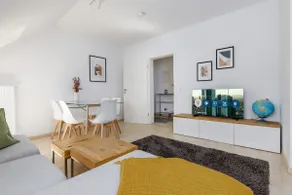 homebydoni - calm, central 2BR Attic | RMCC - Image 2