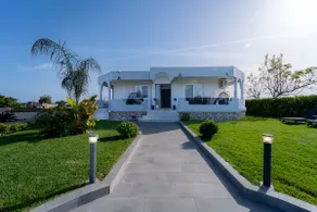 Villa Giota Luxury Living - Free Car & Private Jacuzzi - Image 5