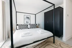 Luxury Family Apartment with sea views - Image 5
