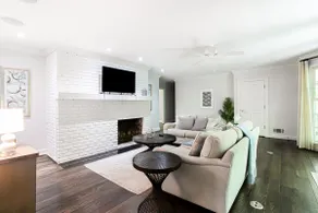 Buckhead New Charming & Spacious Home! - Image 5