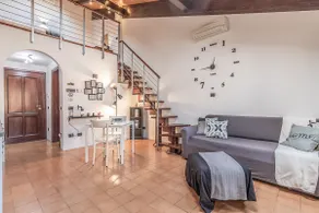Modern loft with WiFi, elevator and parking - Image 4