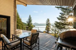 Sleeps 20 | Lake View | King Beds | Huge Home - Image 4