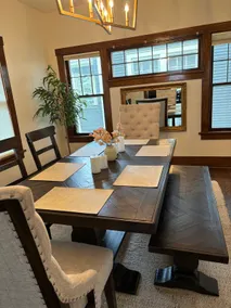 Midtown Manor: Full Kitchen + A/C + Backyard + Washer & Dryer - Image 5