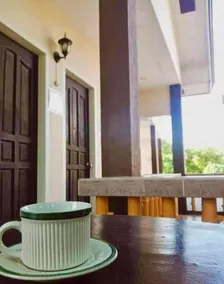 Nanette's Tourist Inn - Image 4