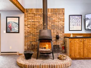 Hot Tub~Wood Stove~FirePit~ Storyland~Diana's Bath - Image 4