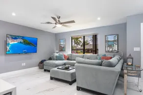 3br With Huge 2k Sq Ft Lanai & Seasonally Heated Pool - Image 4