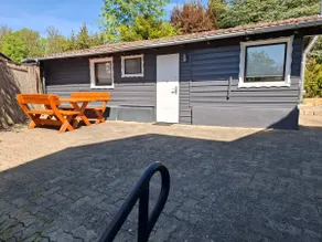 Chalet with fenced garden 200 m2 - Image 3