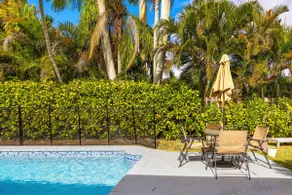 Cozy Suburban Home with huge backyard and pool! Welcome! - Image 4