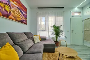 Spacious, elegant and new • Private patio • 8 Pax. - Image 5