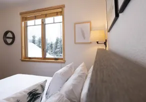 Ski & Summer Breckenridge Resort 1BR 2Beds w/Parking & Amenities - Image 3