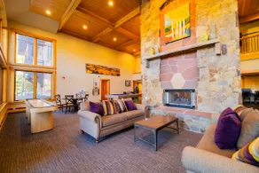 Ski & Summer Breckenridge Resort 1BR 2Beds w/Parking & Amenities - Image 2