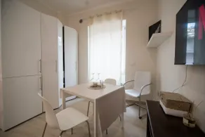 Central Suite + Parking & Amalfi Coast - Image 3