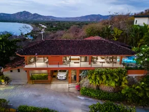 CasaCielo, Oceanview w/Pool, Near Beaches & Dining - Image 4