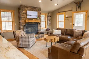 Eclectic Cozy Cabin w/ GameRoom, HotTub & FirePit - Image 2