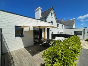 holidayhouse ”Ouessant” with pool 200 beach + port - Image 3