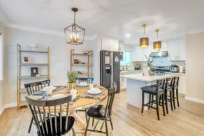 Spacious SGV Home - Universal, Disneyland & Ktown - Image 4