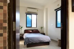 TicAna 2 bedroom living & Kitchen with lake view garden rooftop - Image 5
