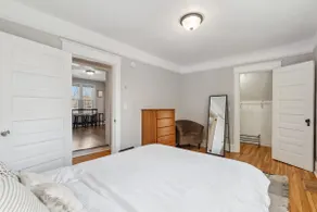 Cozy retro charm in Saint Paul with a monthly discount - Image 4