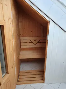 Spacious 2 + kk apartment with sauna in K.Varech Tuhnice - Image 4