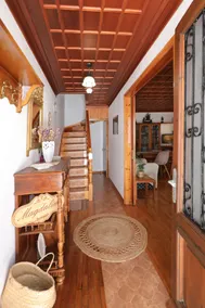 Magdalini's House in Skopelos Town - Image 2