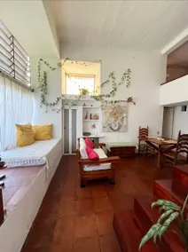 The Yellow House - Image 3