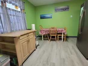 Frosty's Pad, Clean & Quiet House For Your Stay - Image 5