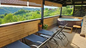 GREENHILLS Relax & Holiday House - Image 2