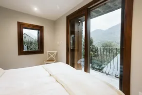 Rural House apartments in the Pyrenees CR-HU-1462 - Image 4