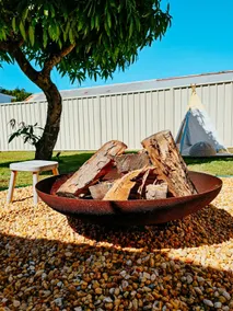 Beach Retreat |4BR|Sleeps 10 | 2 min walk to beach - Image 2