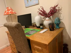 Spacious Cozy Suite - Image 4