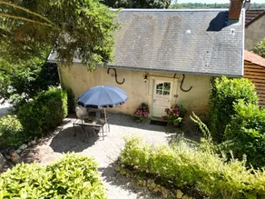 Cozy cottage in the garden of Chateau les Roches - Image 3