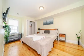 Quincy Townhouse 3BR 2BA w/Laundry, Parking 41 - Image 3