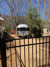 Sunny, private, clean, accessible! - Image 5